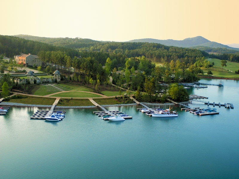 Home for sale in lake Keowee